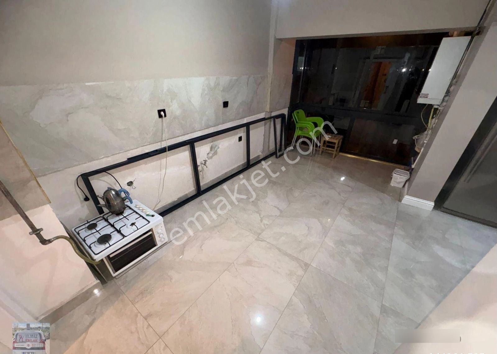 Akşemsettin Mh'de 3+1 Geniş M2'li 2.ara Katta Yapılı Daire!!! - Görsel 4