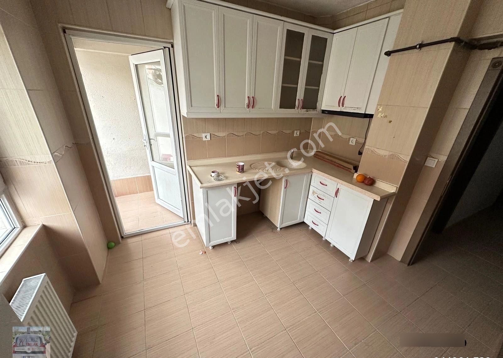 Akşemsettin Mh'de 2+1 Ara Katta Asansörlü Bağımsız Dairee!!!