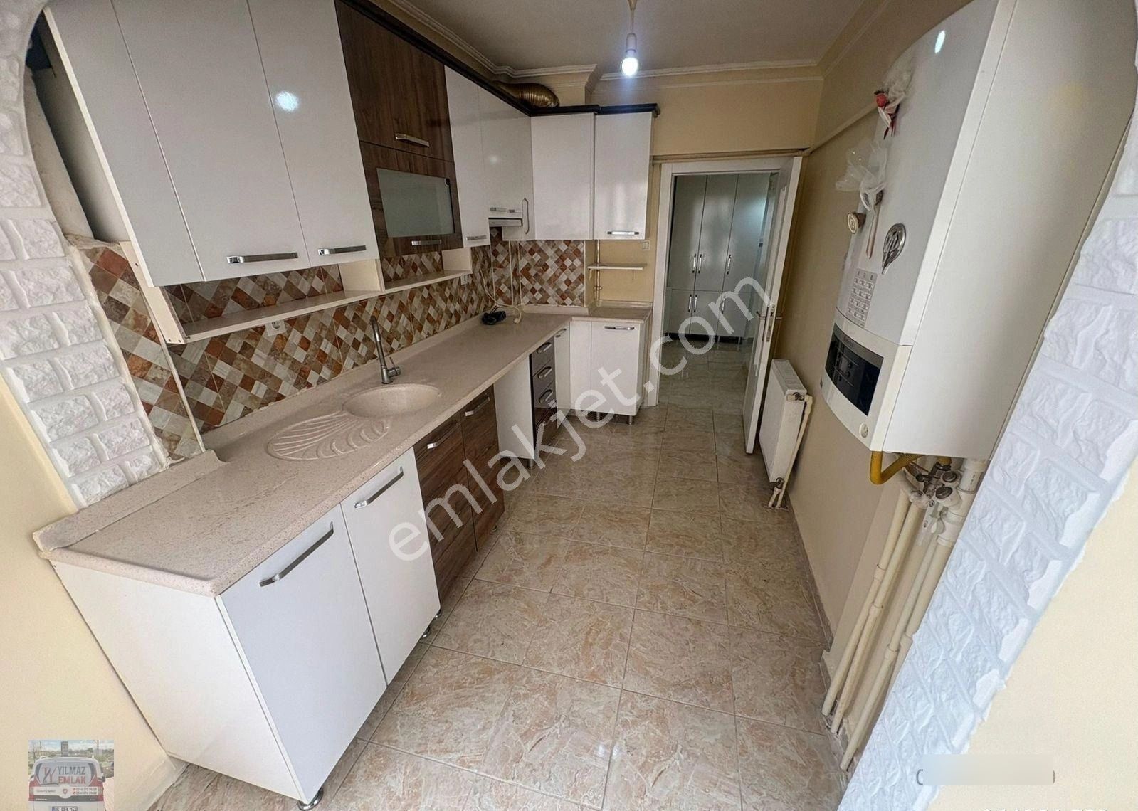 Plevne Mh'de 3+1 Yüksek Giriş'de Geniş M2'li Dairee!!!