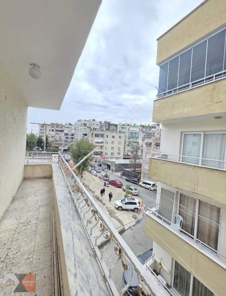 Kiremithane Mah. Denize 300 M 3+1 Geniş Oturumlu Krediye Uygun - Görsel 4