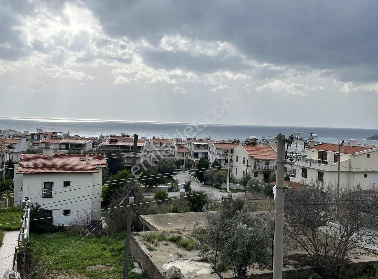 Özderede Deniz Manzaralı Geniş Yazlık (teklife Açık)