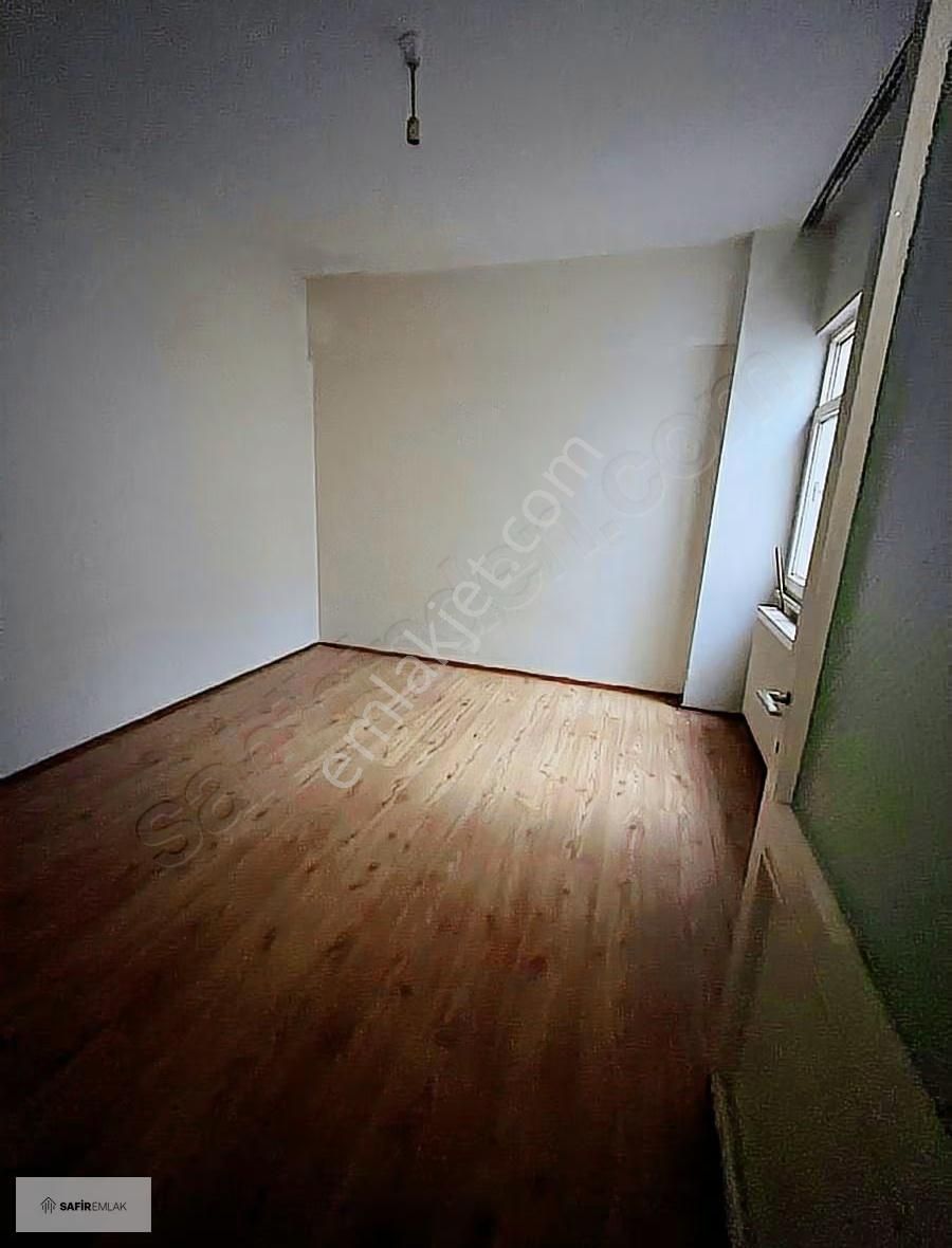 Merkezde Kiralık 3+1 Daire - Görsel 12