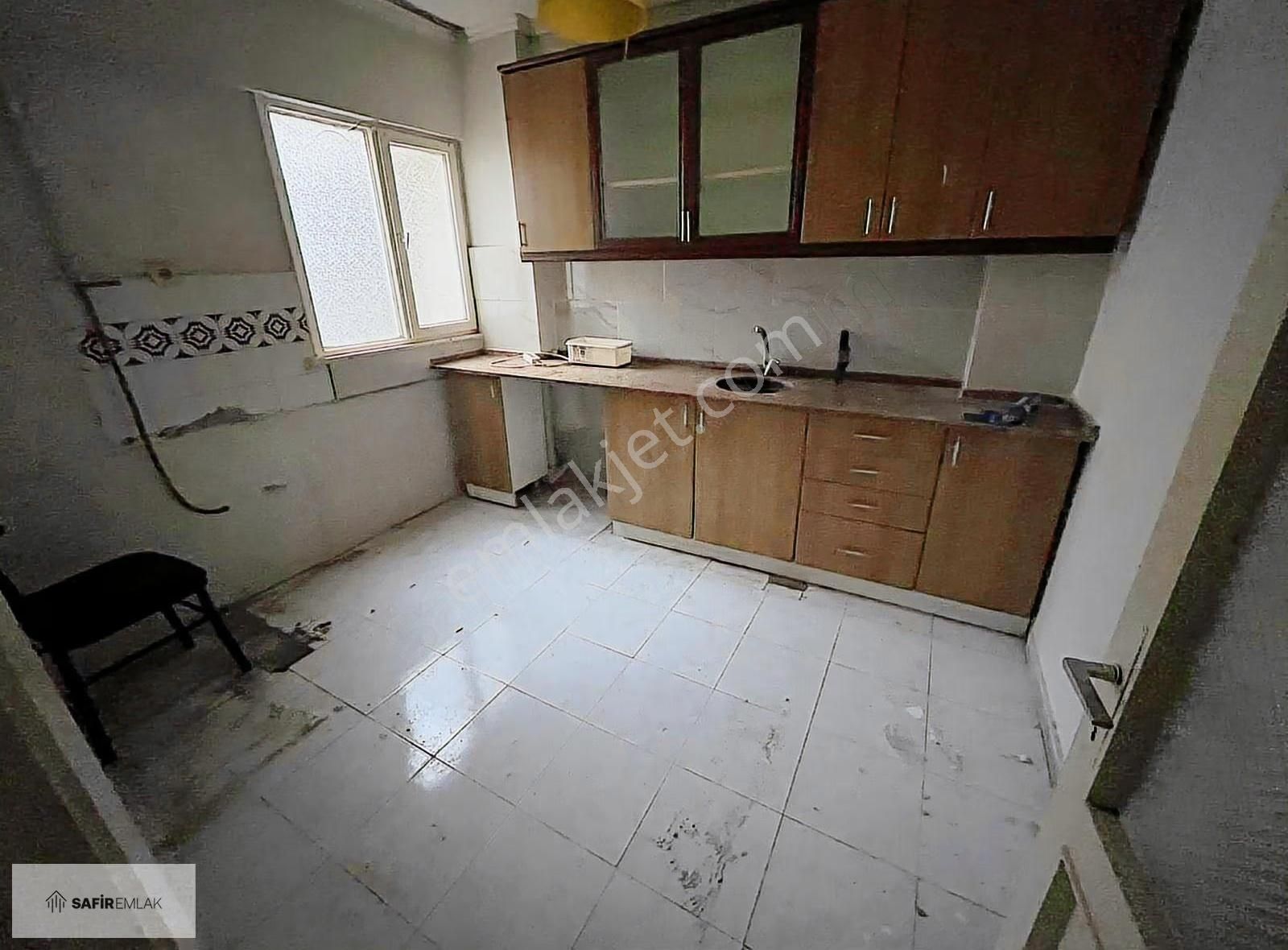 Merkezde Kiralık 3+1 Daire - Görsel 8