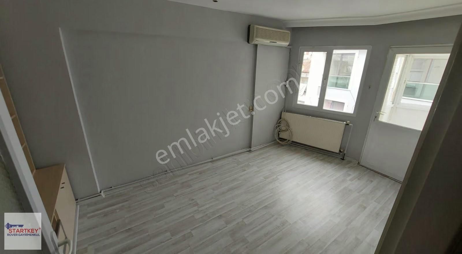 Karşıyaka Tuna Mahallesi Sahile Yakın Kiralık 3+1 Daire - Görsel 23