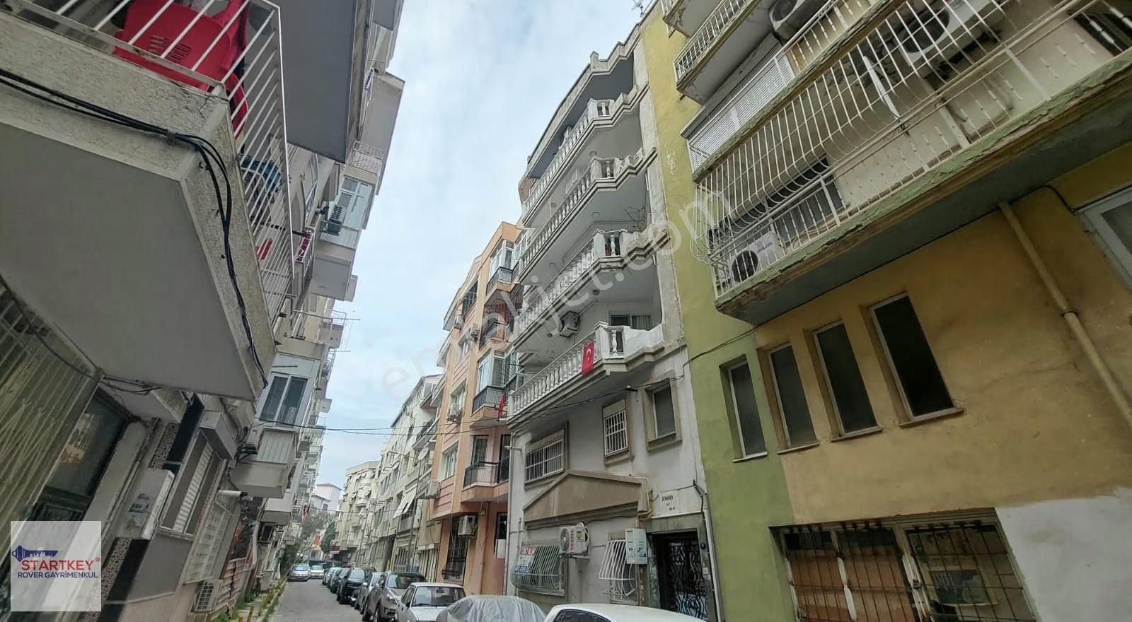 Karşıyaka Tuna Mahallesi Sahile Yakın Kiralık 3+1 Daire - Görsel 32