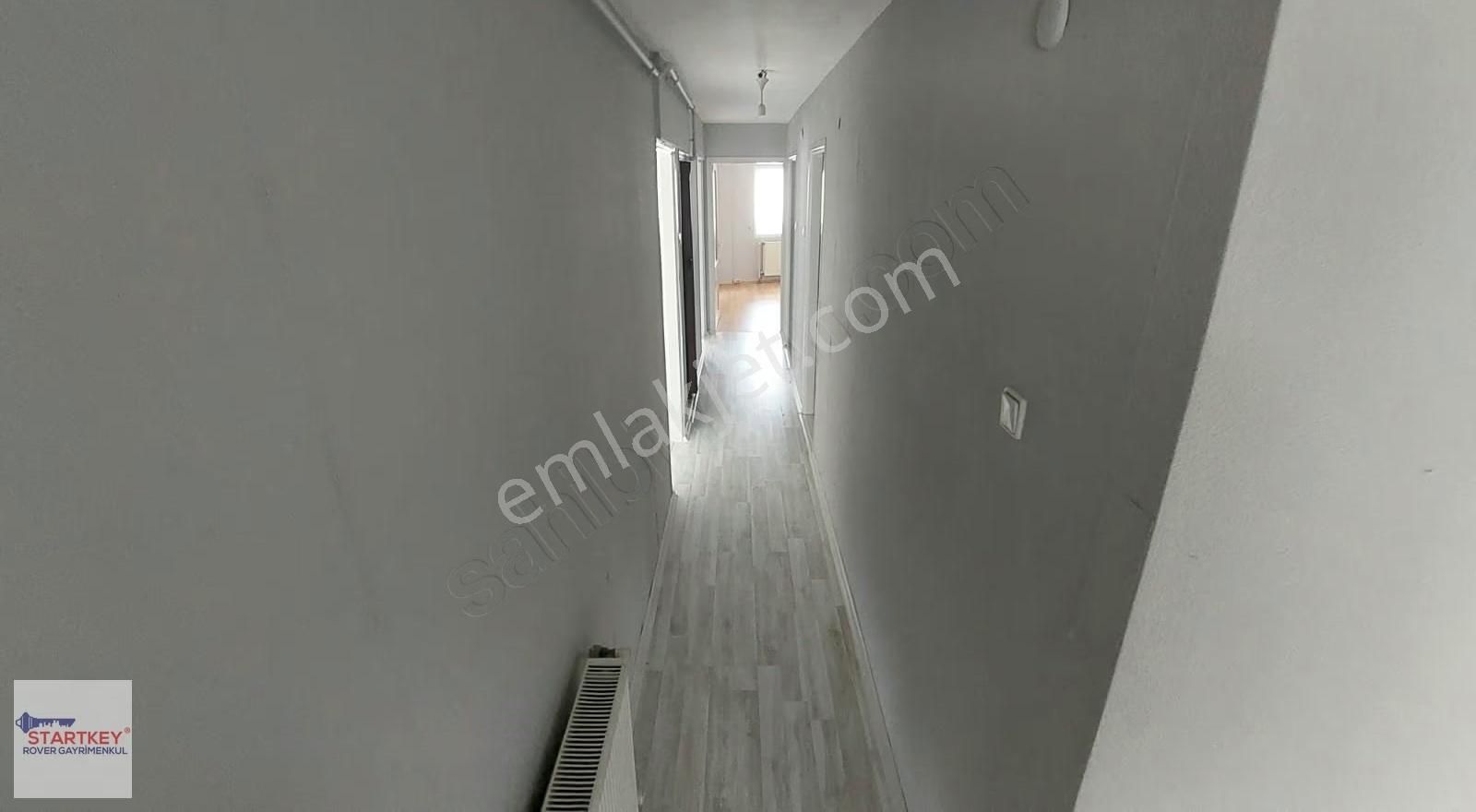 Karşıyaka Tuna Mahallesi Sahile Yakın Kiralık 3+1 Daire - Görsel 3