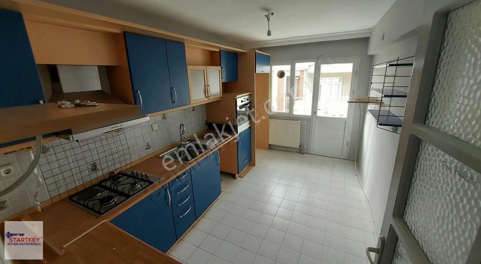 Karşıyaka Tuna Mahallesi Sahile Yakın Kiralık 3+1 Daire - Görsel 24