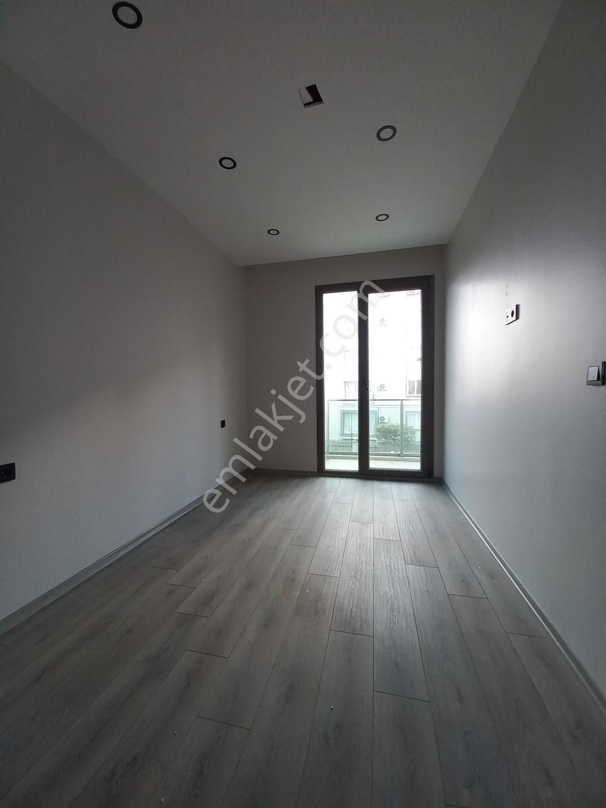 Ata Gayrimenkulden Deniz Manzaralı Full Konsept 1+1 Daire - Görsel 18