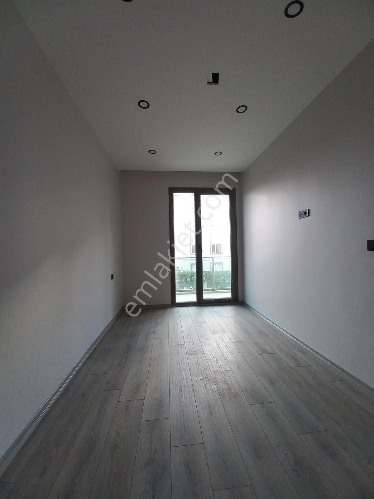 Ata Gayrimenkulden Deniz Manzaralı Full Konsept 1+1 Daire - Görsel 9