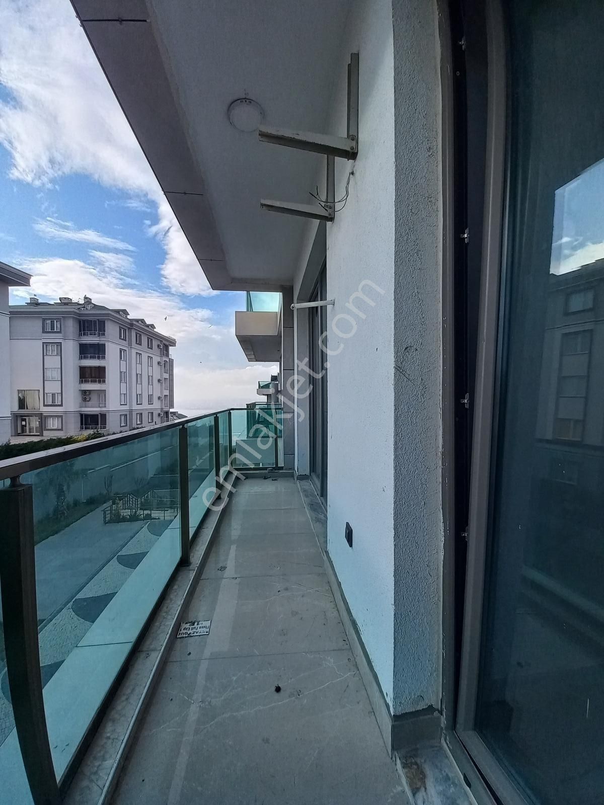 Ata Gayrimenkulden Deniz Manzaralı Full Konsept 1+1 Daire - Görsel 10