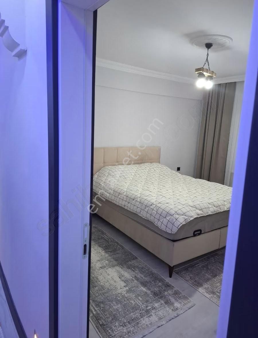 Foça Gerenköyde 140 M2 2 Katlı Ev Acil Satılıktır - Görsel 13