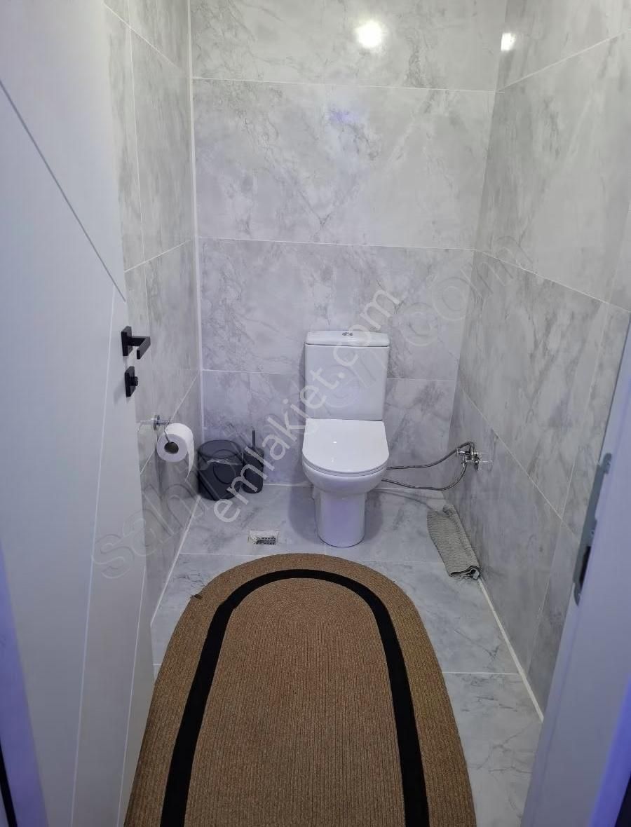 Foça Gerenköyde 140 M2 2 Katlı Ev Acil Satılıktır - Görsel 27