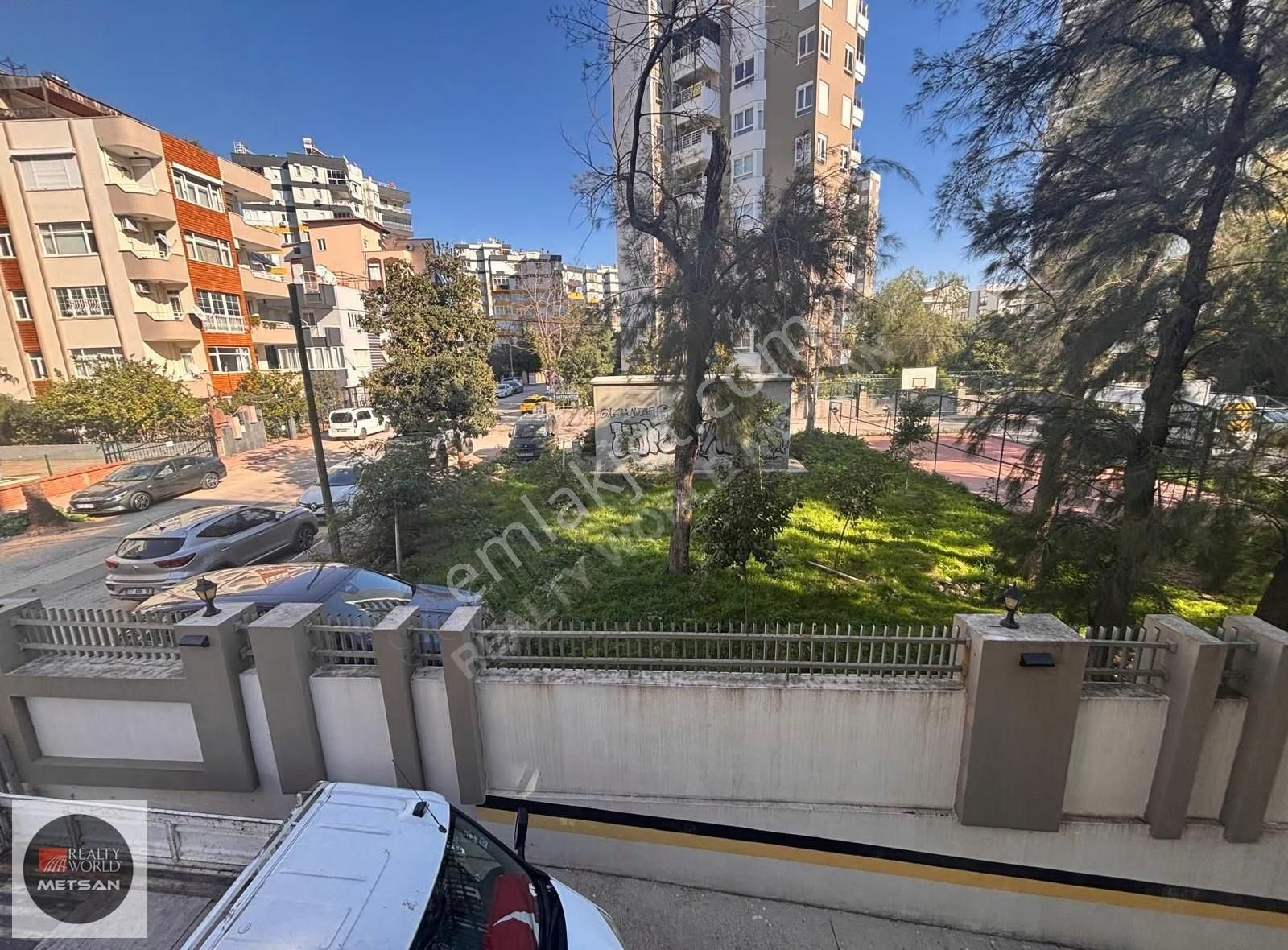 Muratpaşa Meydankavağı Mah.'de Masrafsız 3+1 Satılık Daire - Görsel 3