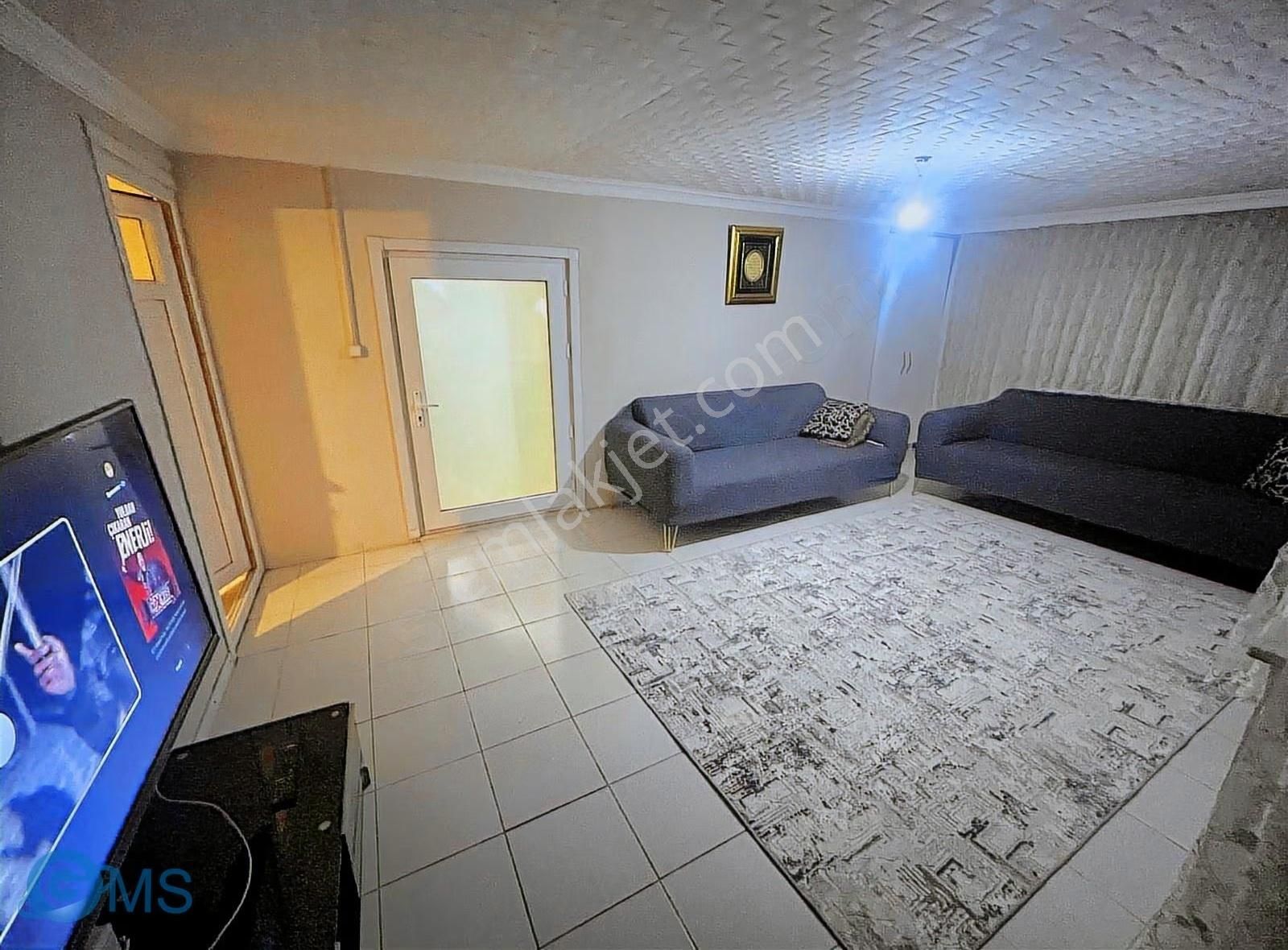 Teomanpaşa Mahallesinde 3.katta 5+1 200m² Satılık Fırsat Daire - Görsel 14