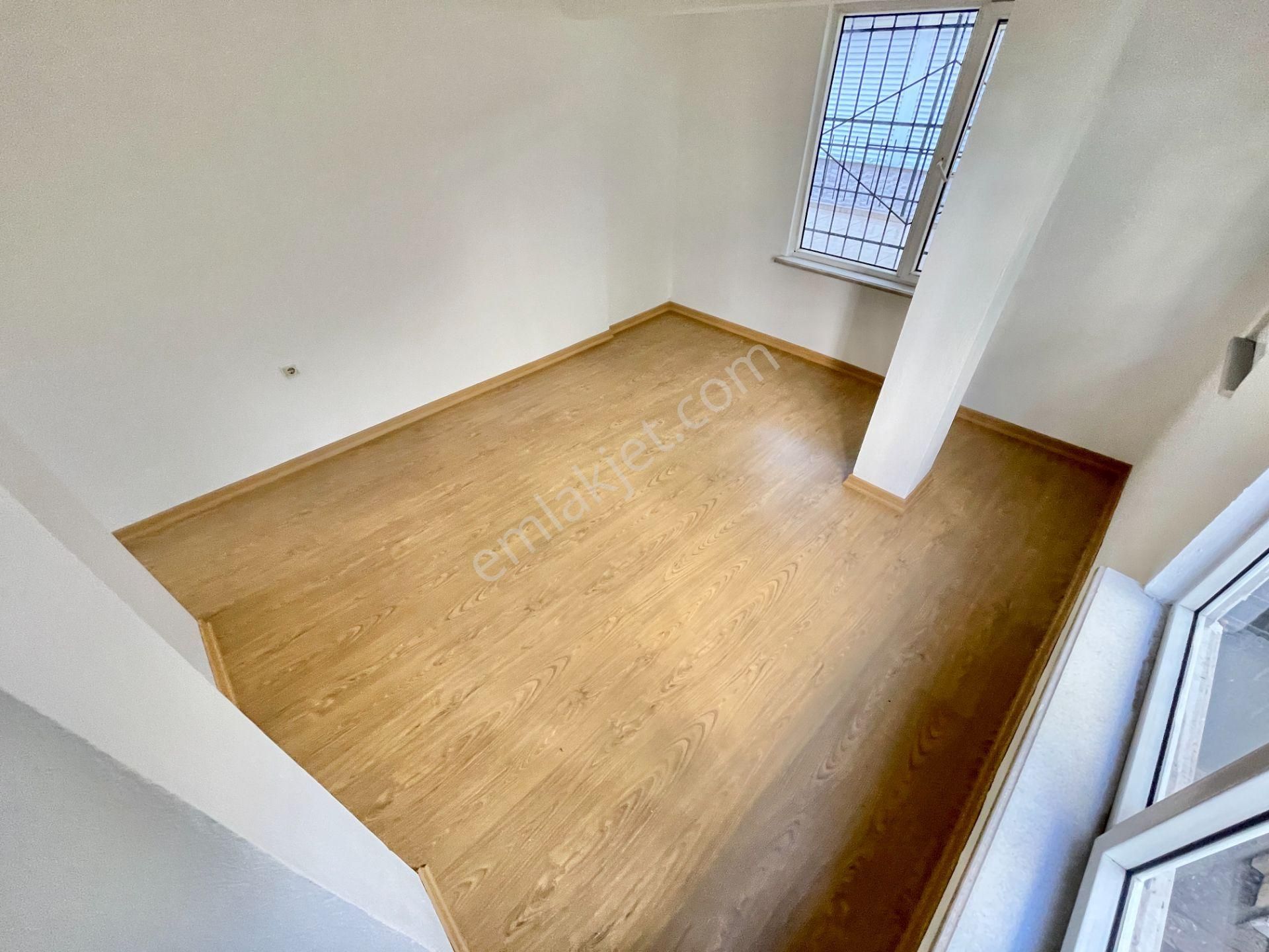 Berkay Demirel'den Altınkumda Denize 100 Metre 2+1 Daire - Görsel 2