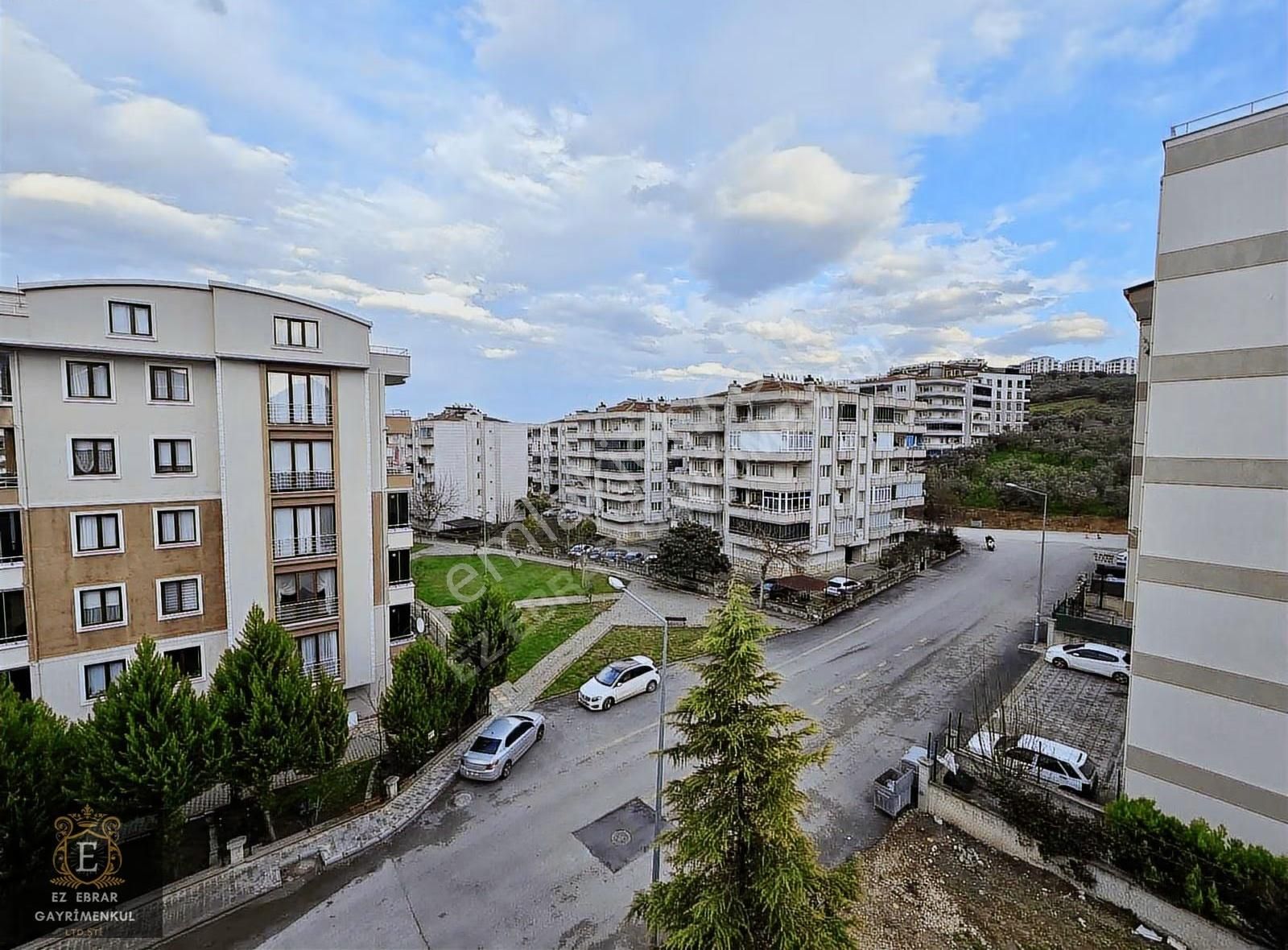 Güzelyalı Siteler Mahallesinde Satılık 3+1 Satılık Daire