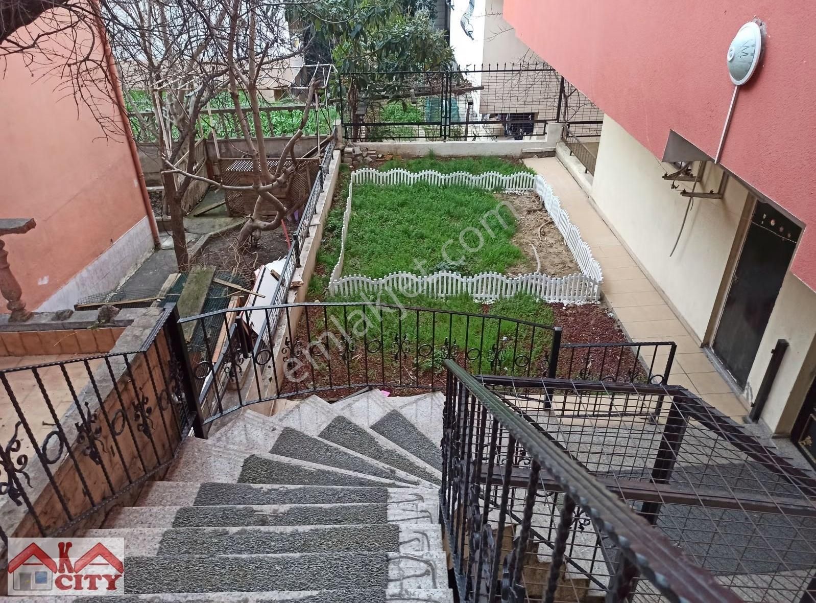 Avcılar'da 2+1 90 M2 35000 - Görsel 10