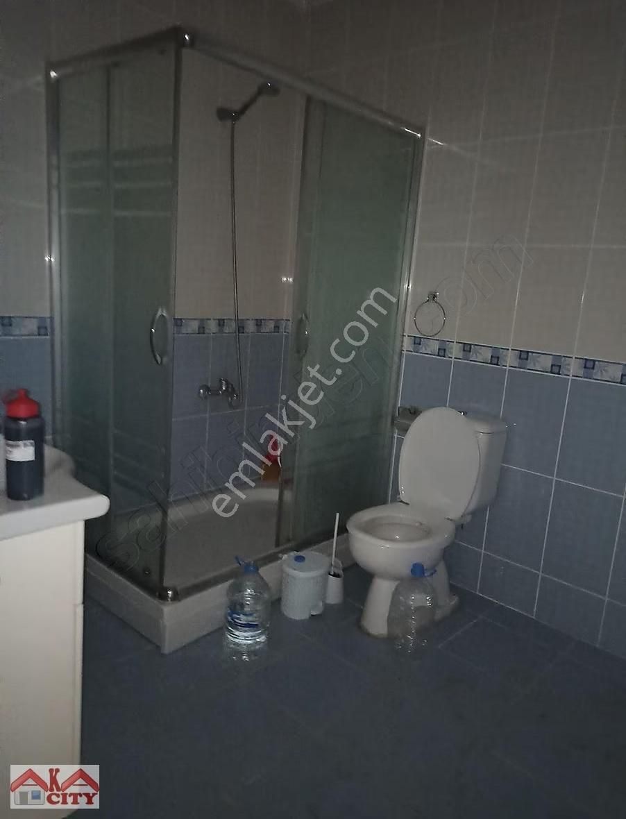 Avcılar'da 2+1 90 M2 35000 - Görsel 23