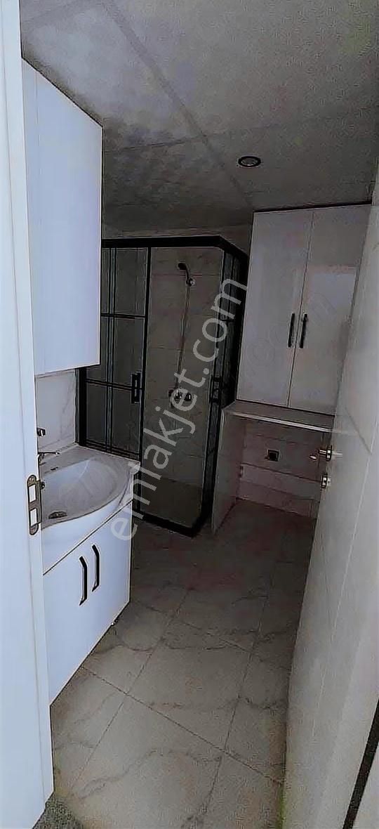Yeşilyurt Mahallesinde Satılık Özel Otoparklı 3+1 Daire - Görsel 12
