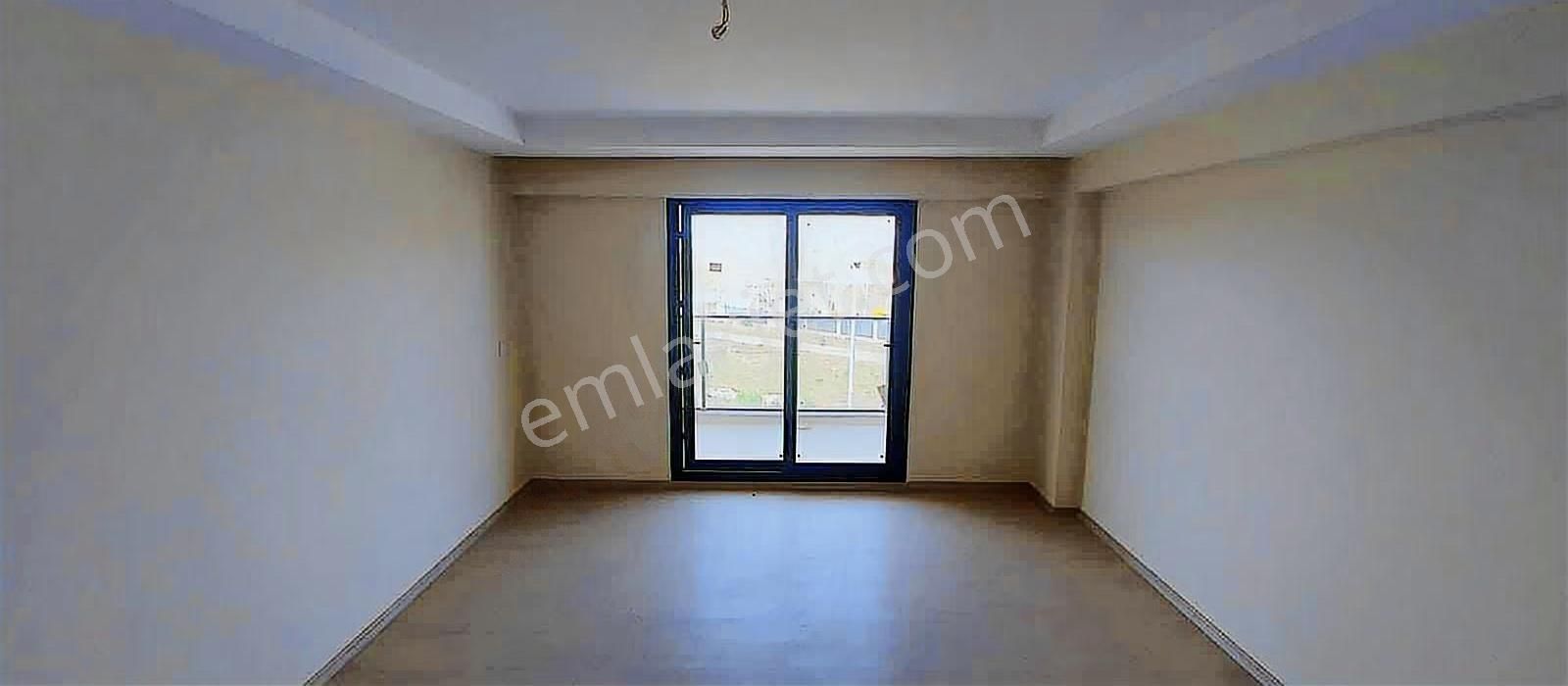 Yeşilyurt Mahallesinde Satılık Özel Otoparklı 3+1 Daire - Görsel 4
