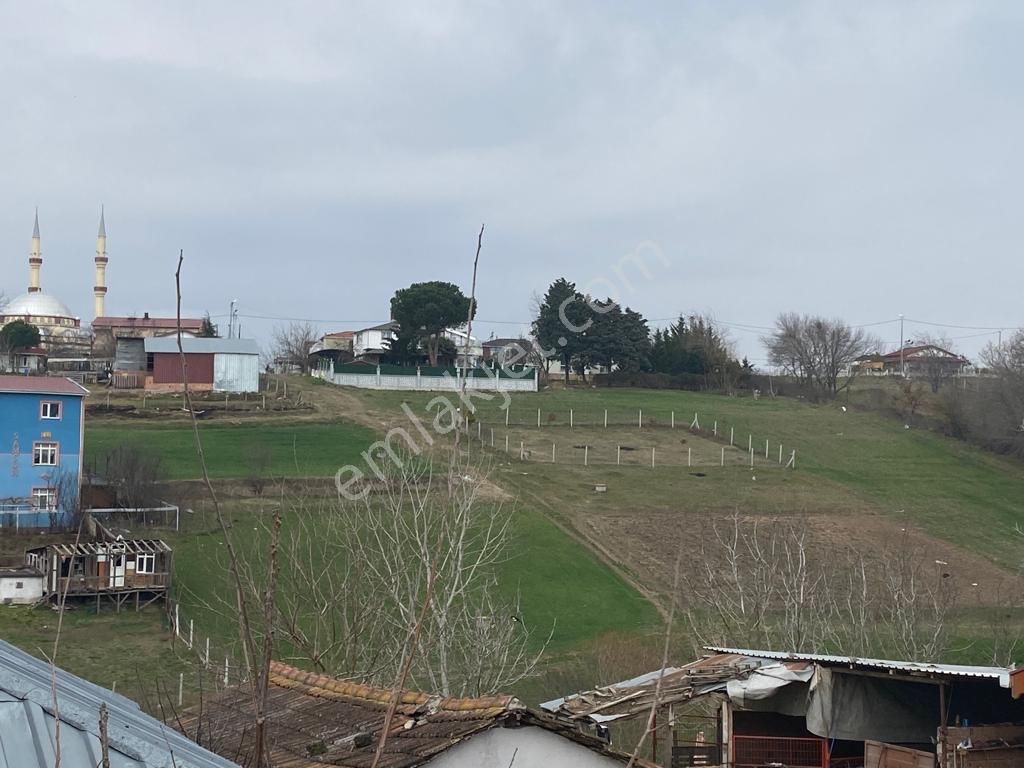 Necati Kurt Remax/ Silivri Büyükçavuşlu'da Satılık İmarlı, Yola Cephe Arsa