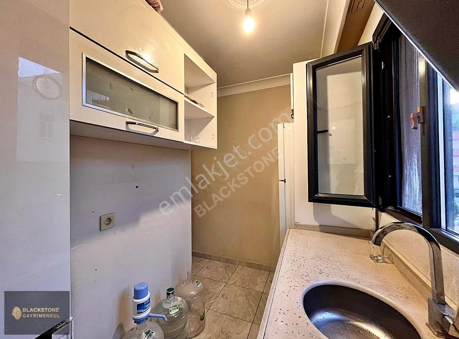 Çekmeköy Aydınlar Mahallesinde 2+1 Satılık Arakat Daire - Görsel 16