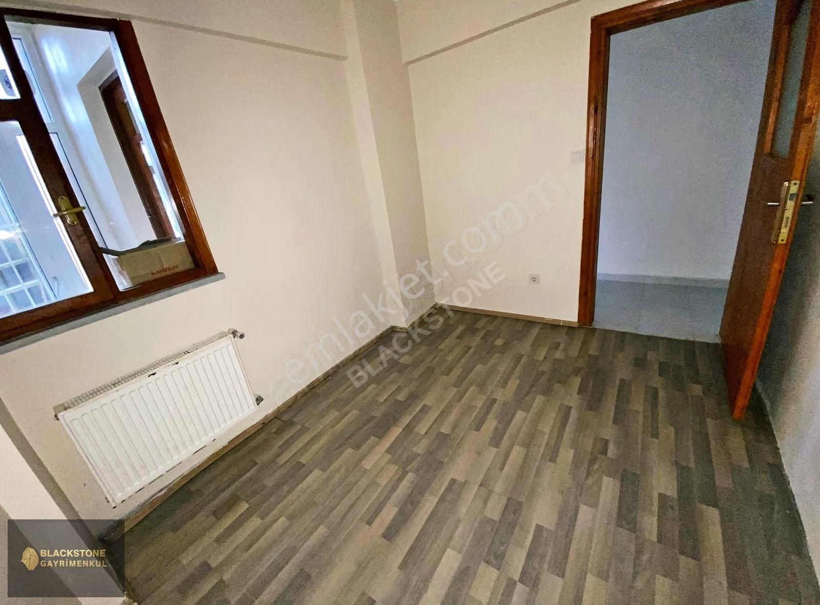 Seçkin Teletaş Sitesinde Kiralık 3+1 Giriş Kat Daire - Görsel 24