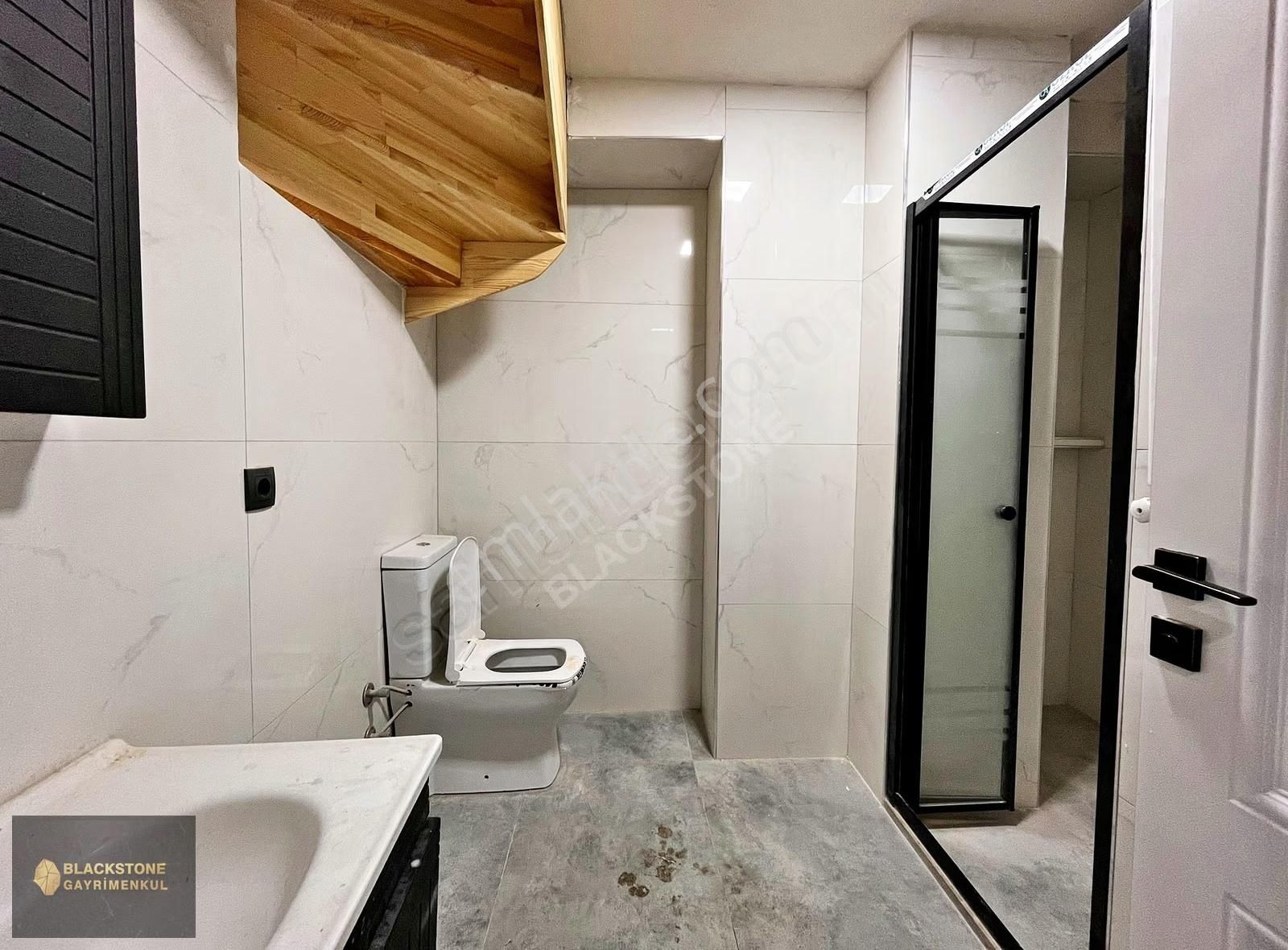 Sancaktepe Yenidoğan Mahallesinde Satılık 5+2 Üst Dubleks - Görsel 28