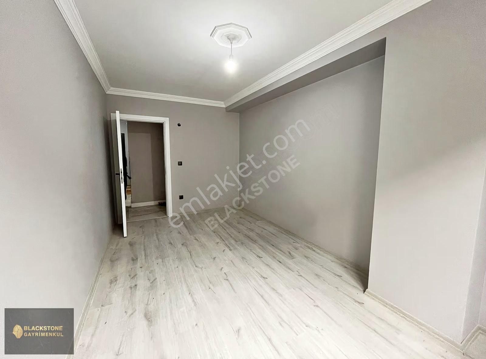 Sancaktepe Yenidoğan Mahallesinde Satılık 5+2 Üst Dubleks - Görsel 10