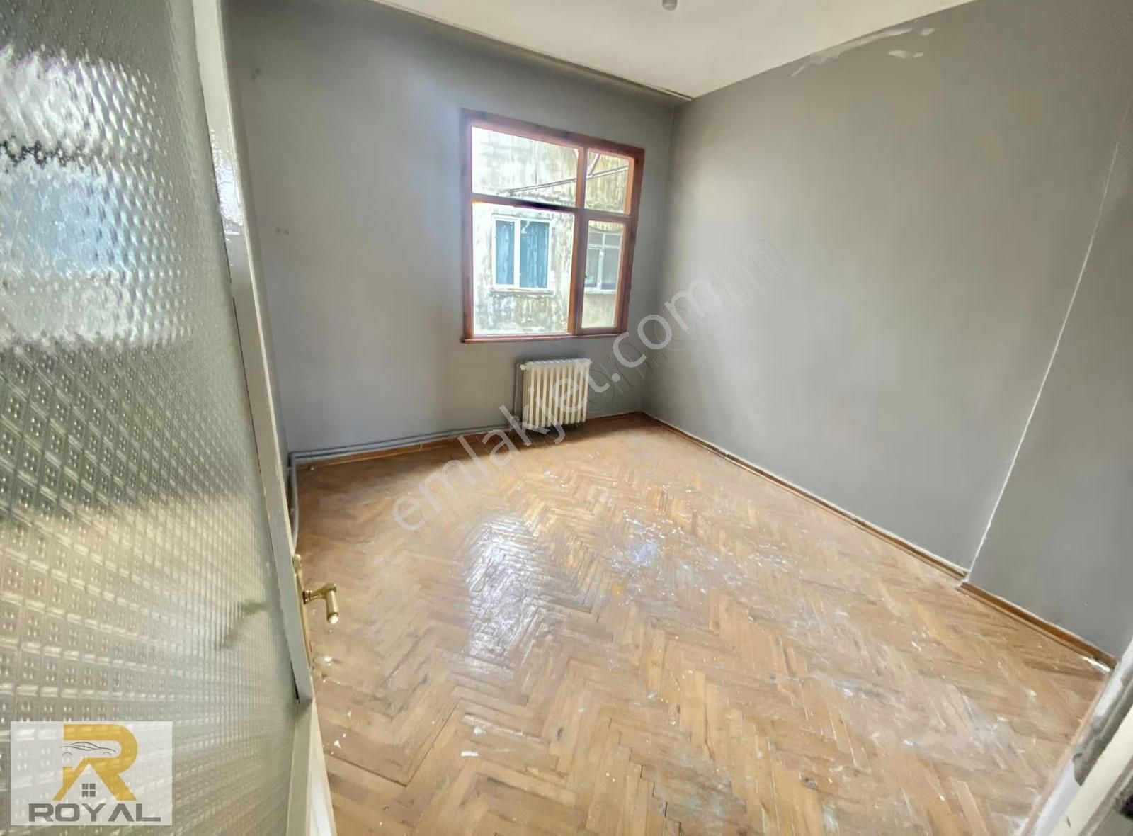 Fatih Mahallesi 3+1 Küçükçekmece Meydanda 3+1 Kullanışlı Daire - Görsel 23