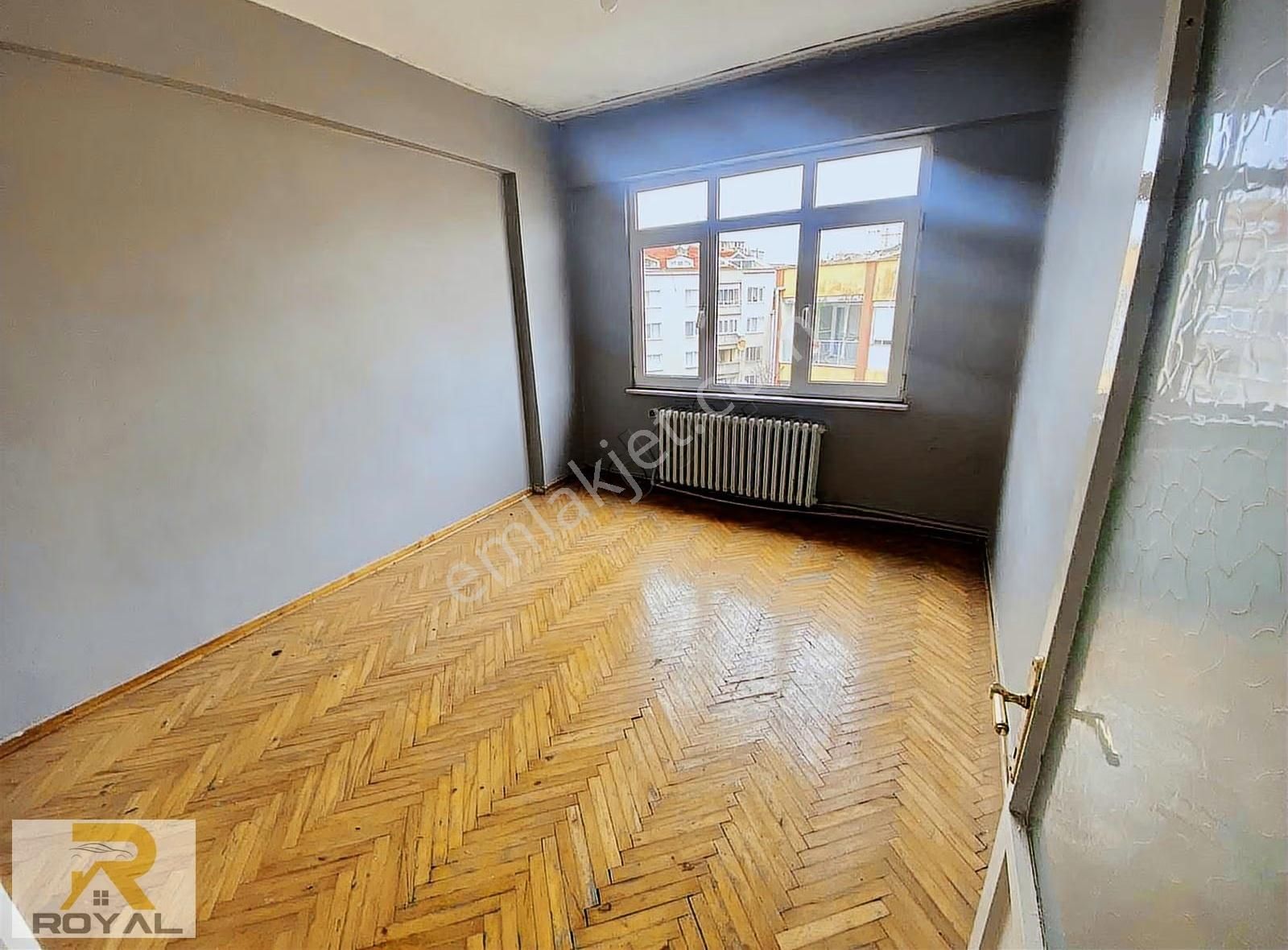 Fatih Mahallesi 3+1 Küçükçekmece Meydanda 3+1 Kullanışlı Daire - Görsel 18