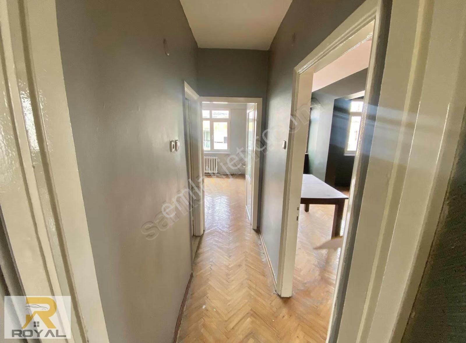 Fatih Mahallesi 3+1 Küçükçekmece Meydanda 3+1 Kullanışlı Daire - Görsel 22