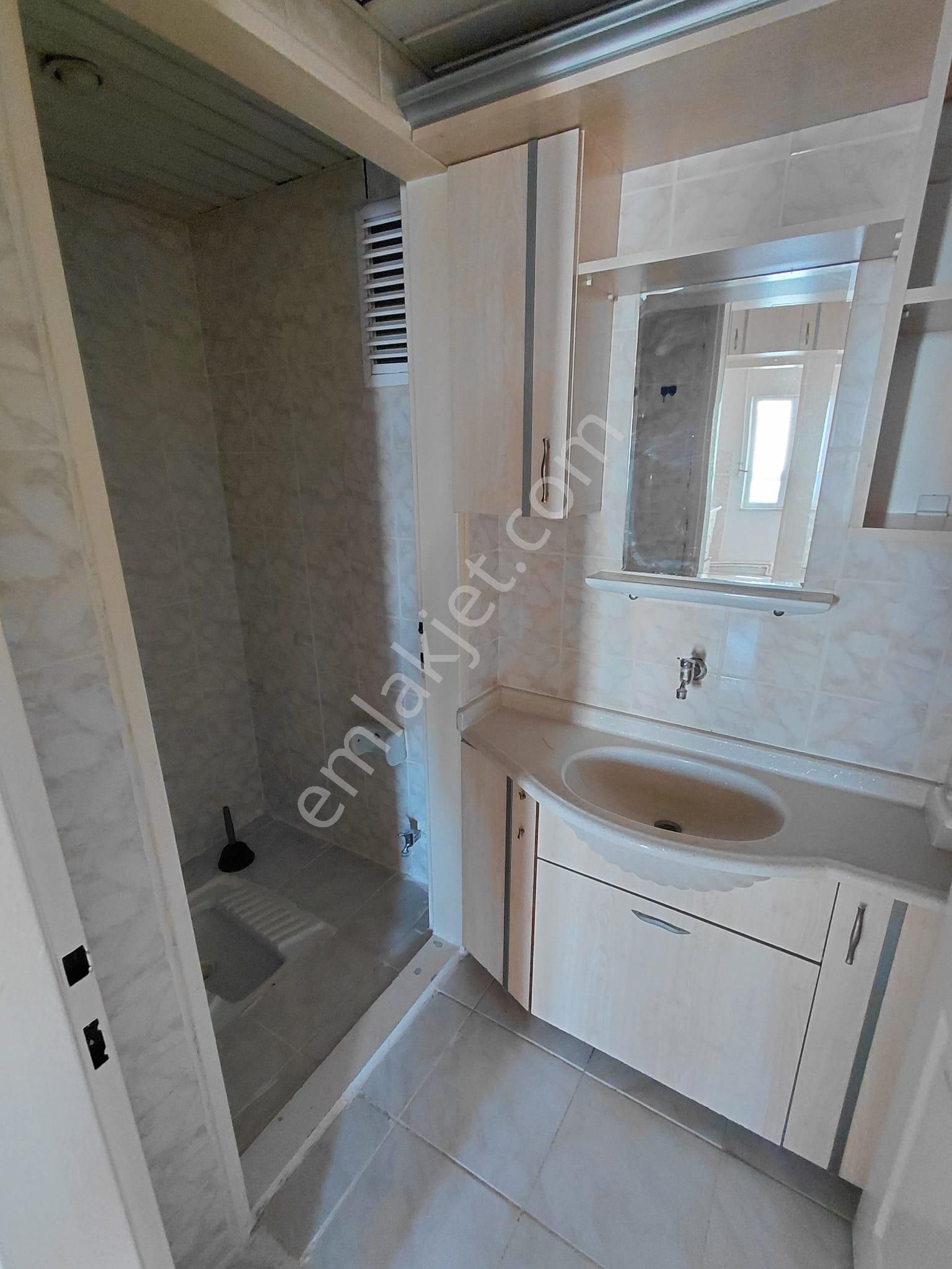 Emrah Çiftci'den Selçuklu Beyhekim Mah.beyhekim Toki Sit.satılık Arakat 2+1 Bakımlı Daire - Görsel 25