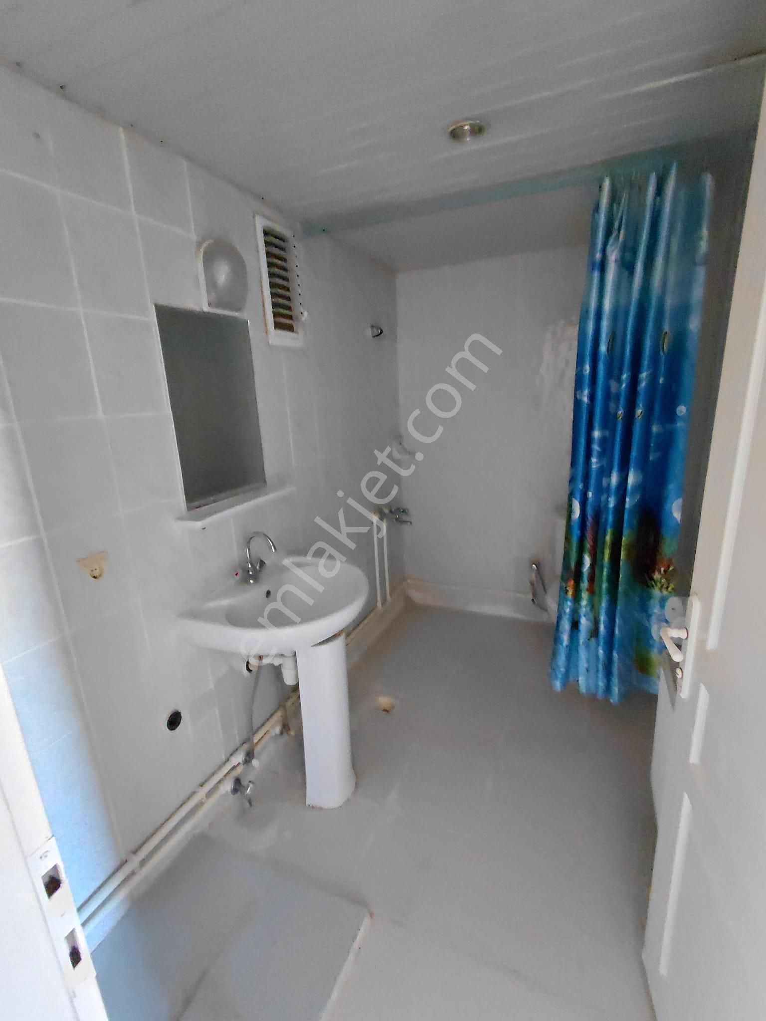 Emrah Çiftci'den Selçuklu Beyhekim Mah.beyhekim Toki Sit.satılık Arakat 2+1 Bakımlı Daire - Görsel 26