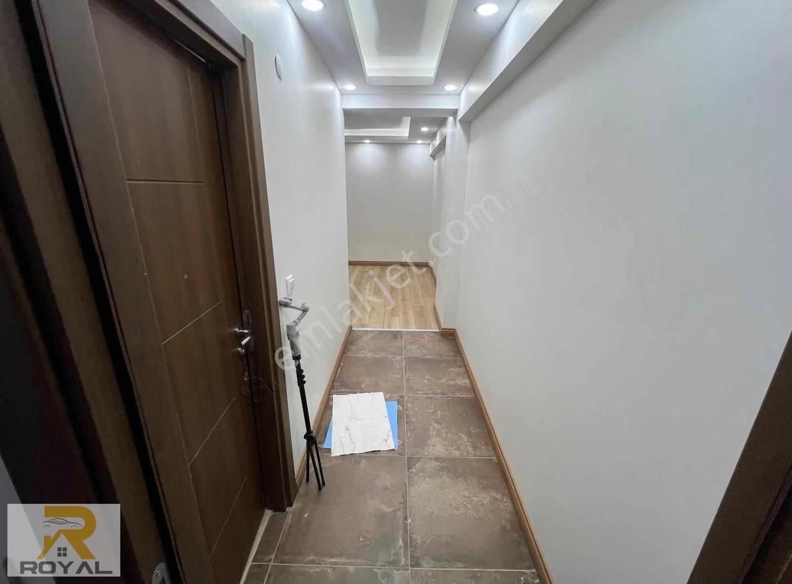 Fatih Mahallesi 1+1 İstasyon Dibi Yeni Binada Arakat Daire - Görsel 6