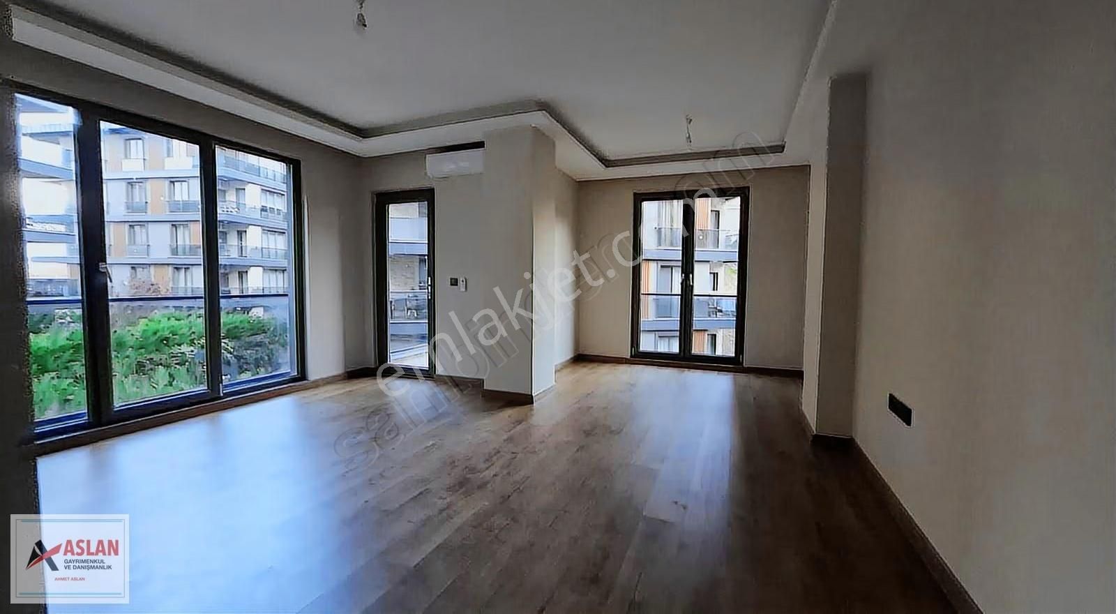 Çengelköy Bahçelievlerde Sitede K.otopark 2+1 Satılık Daire - Görsel 4