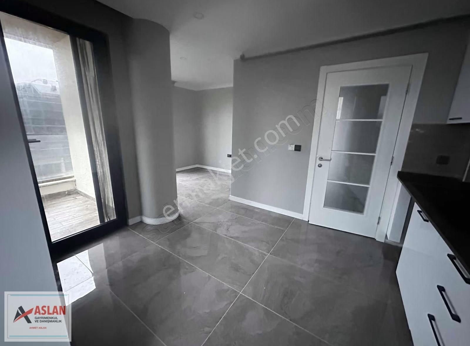 Üsküdar Kandillide Ana Doğa Manzaralı 3+1 Satılık Daire 200 M2