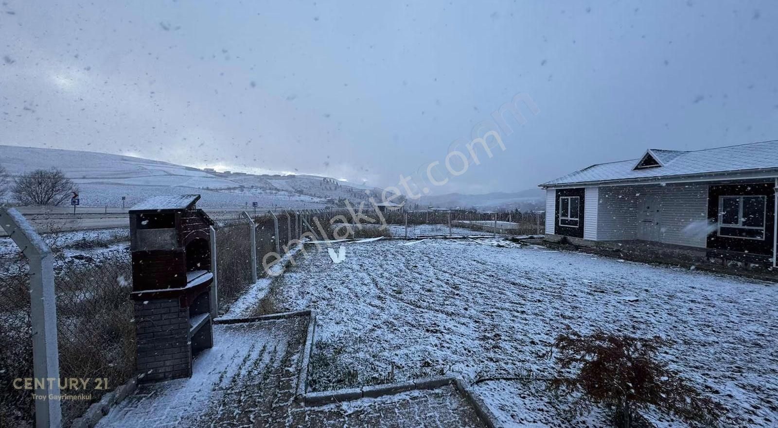 Site İçi Ana Yol Kenarı Beynamda 2+1 Müstakil Ev - Görsel 10