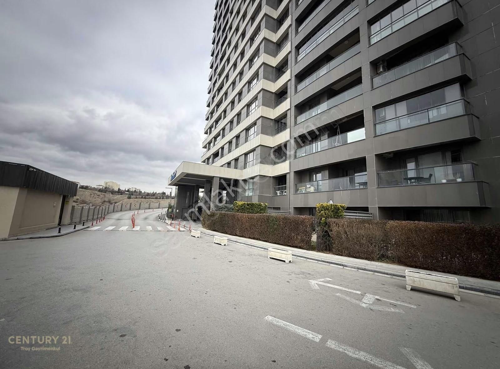 Sinpaş Marinada Eşyalı Büyük Tip 1,5+1 Kiralık Daire - Görsel 8