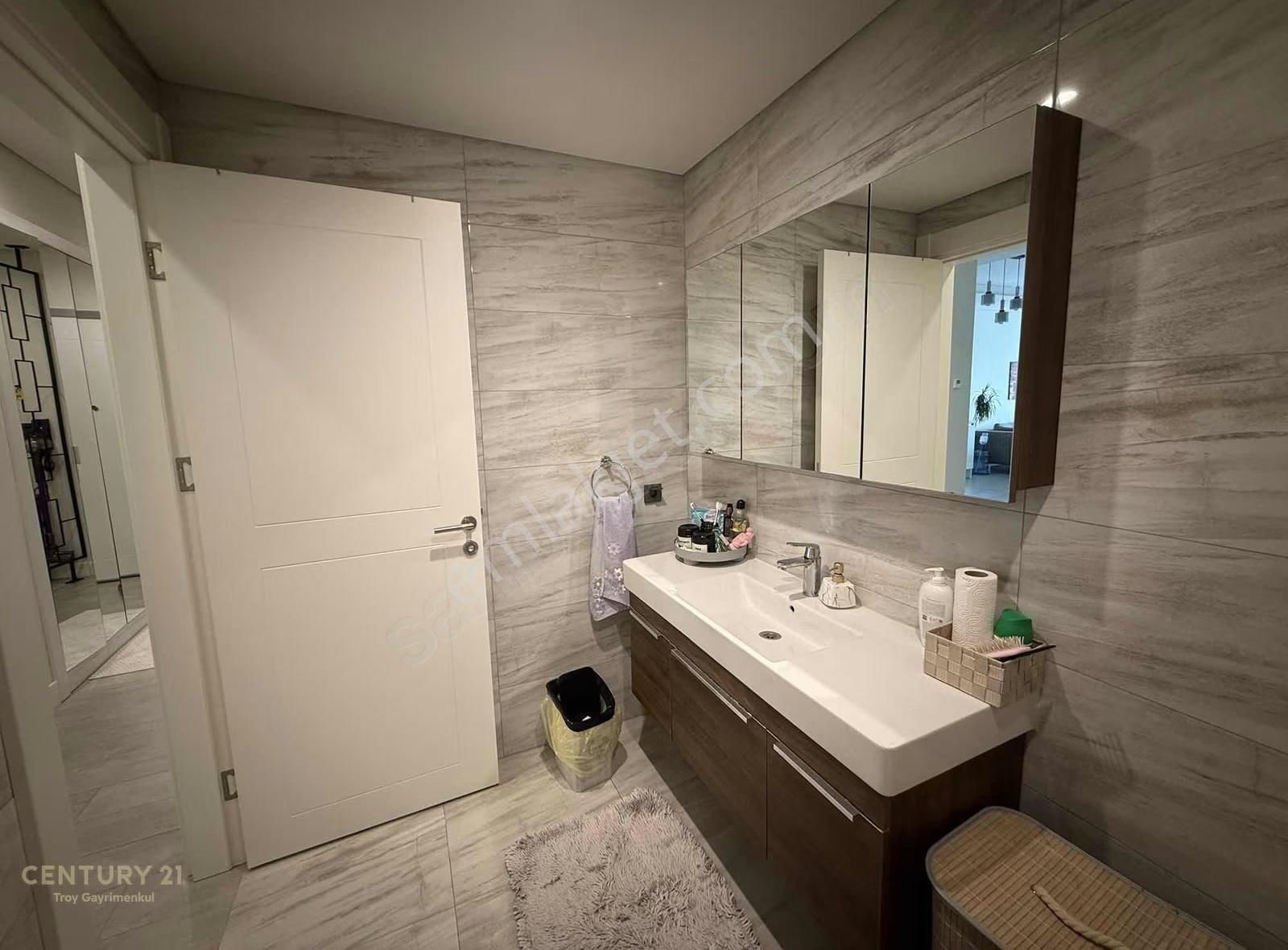 Sinpaş Marinada Eşyalı Büyük Tip 1,5+1 Kiralık Daire - Görsel 7