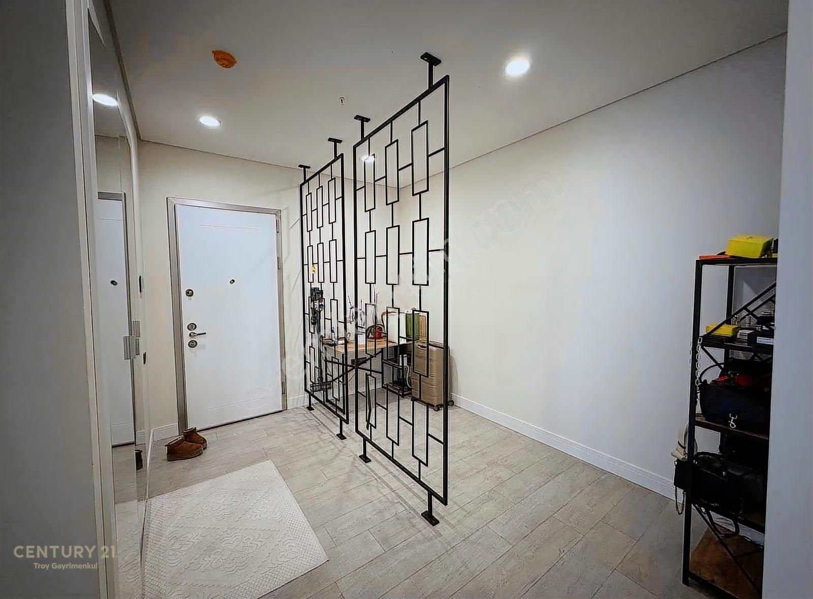 Sinpaş Marinada Eşyalı Büyük Tip 1,5+1 Kiralık Daire - Görsel 9