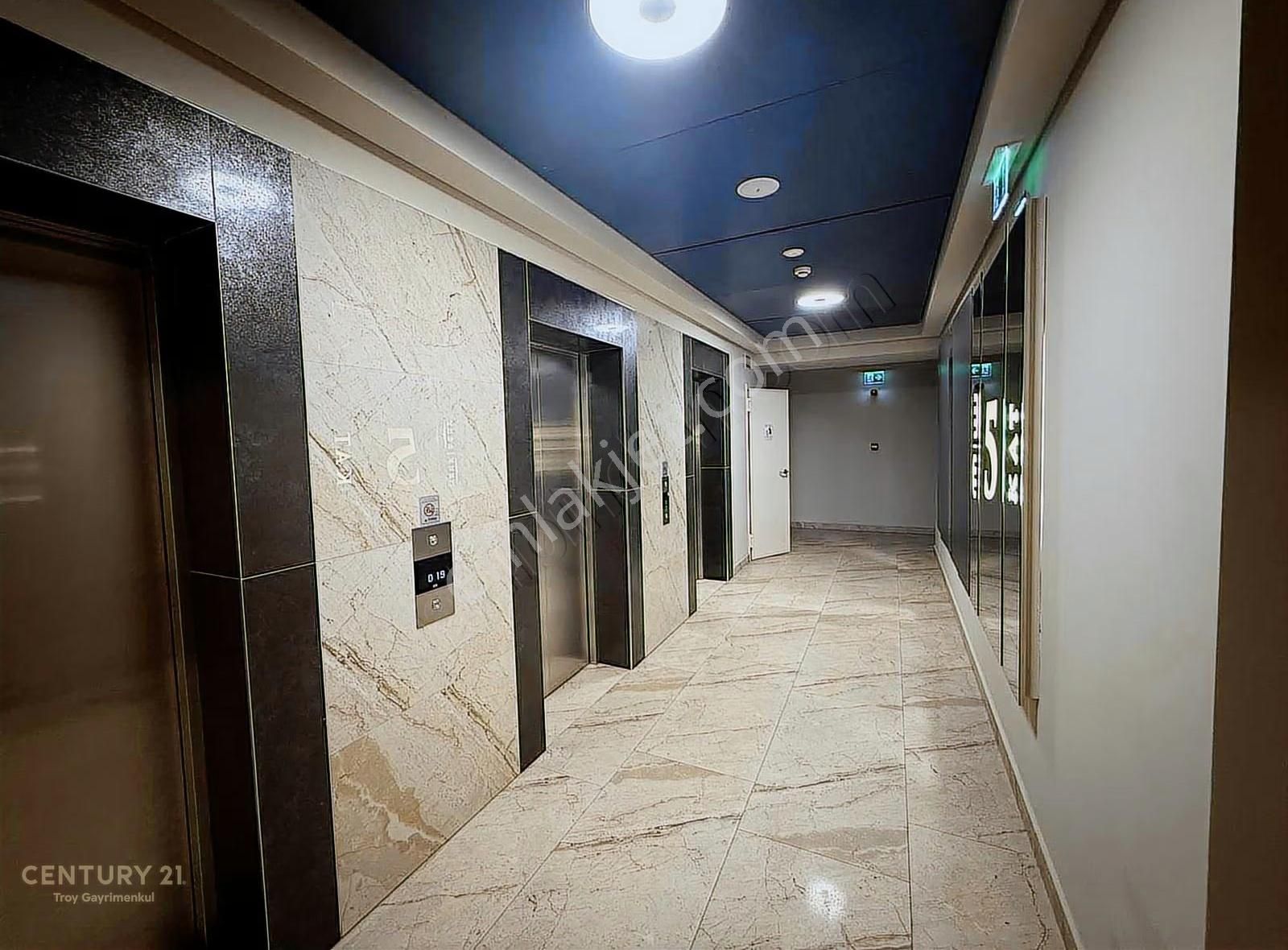 Sinpaş Marinada Eşyalı Büyük Tip 1,5+1 Kiralık Daire - Görsel 4