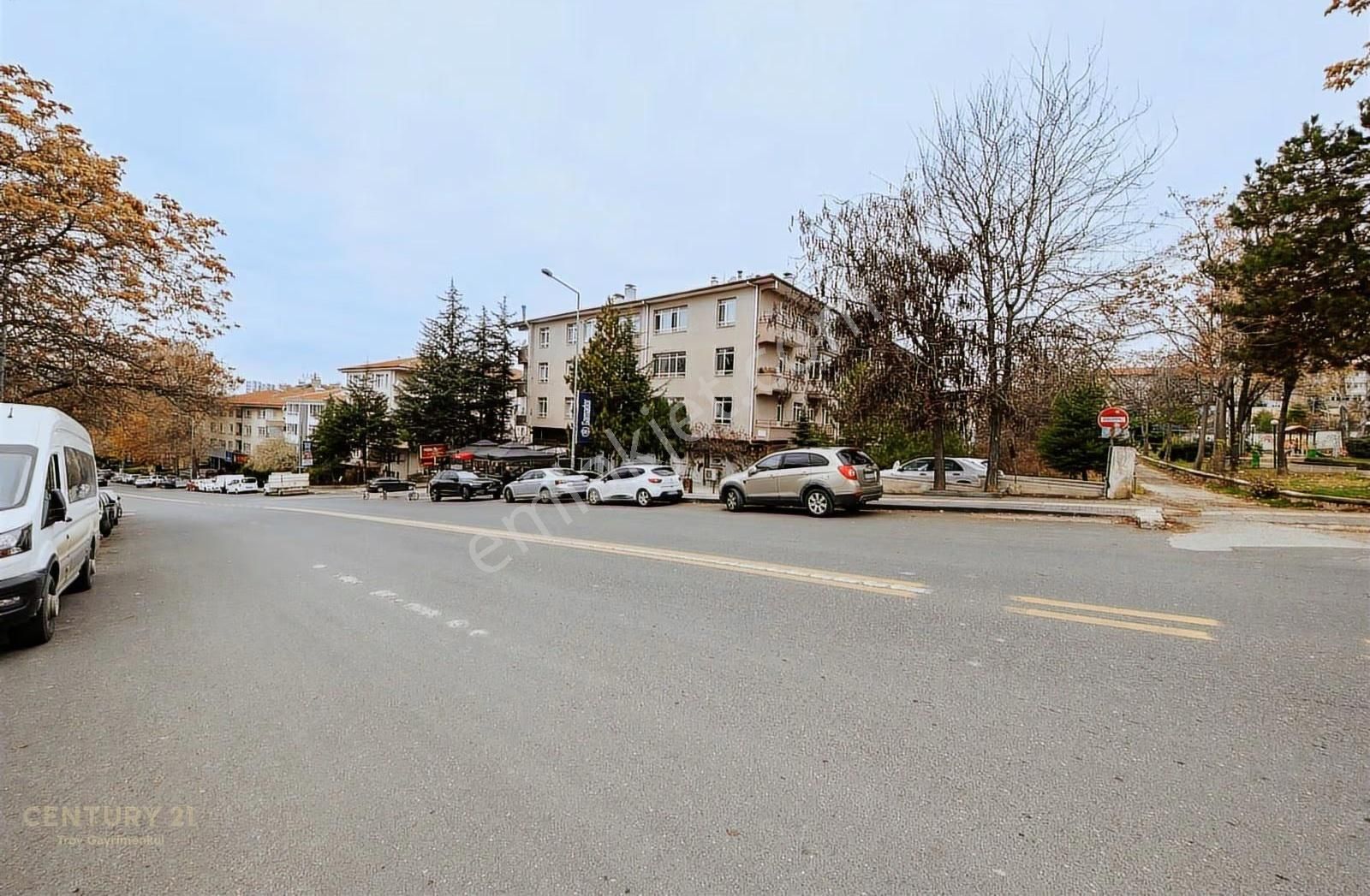 Emek'te...hayatın Merkezinde Yenilenmiş Engelsiz 3+1 Daire... - Görsel 8