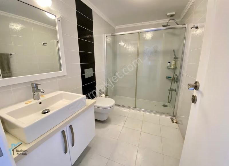 Turgutreis'te Bahçe İçinde Deniz Manzaralı Tam Müstakil Villa - Görsel 25