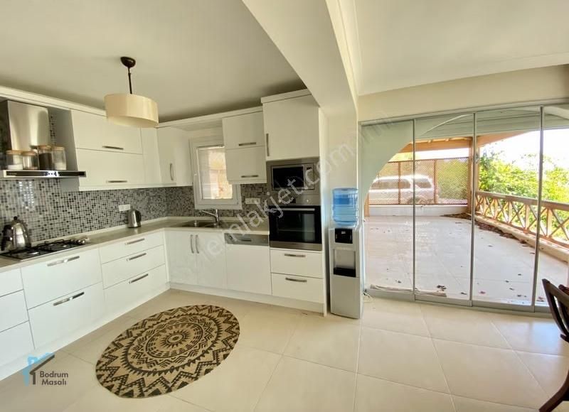 Turgutreis'te Bahçe İçinde Deniz Manzaralı Tam Müstakil Villa - Görsel 10