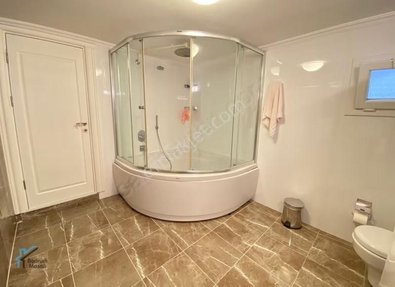 Turgutreis'te Bahçe İçinde Deniz Manzaralı Tam Müstakil Villa - Görsel 16