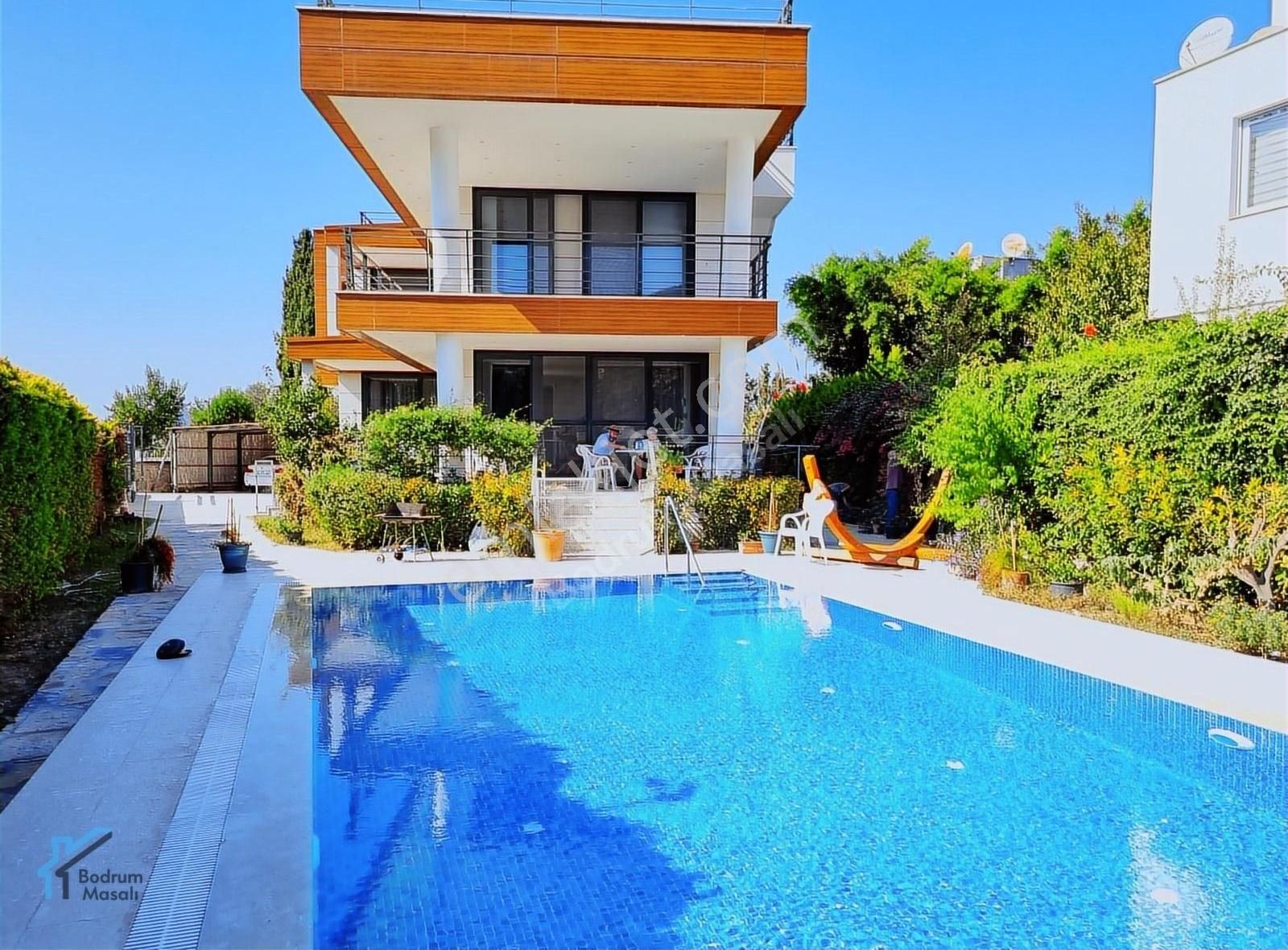 Bodrum Yalikavak Merkezde Satilik 6+2 Muhtesem Villa - Görsel 3