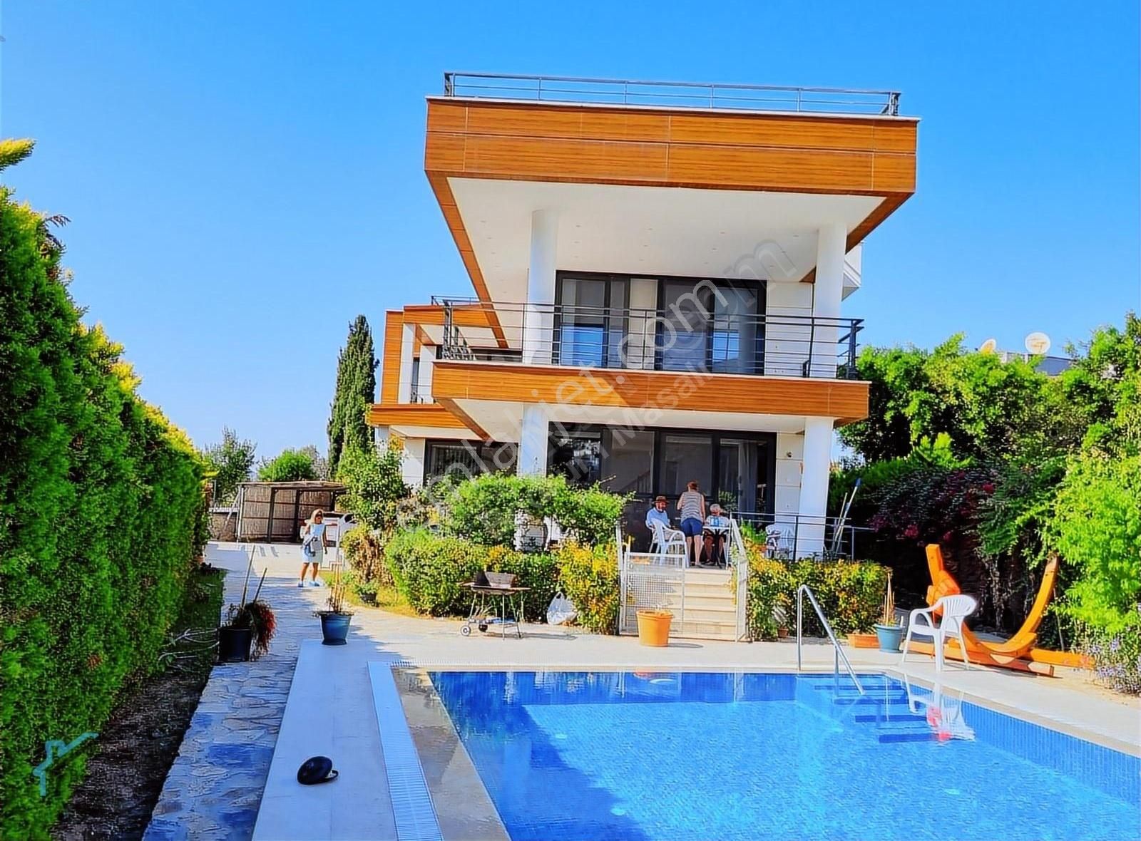 Bodrum Yalikavak Merkezde Satilik 6+2 Müstakil Malikane - Görsel 18