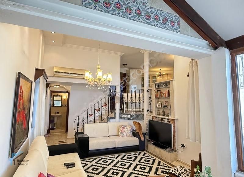 Bitez'e Nazır Müstakil Tadında Tek Tapu İki Daire - Görsel 26