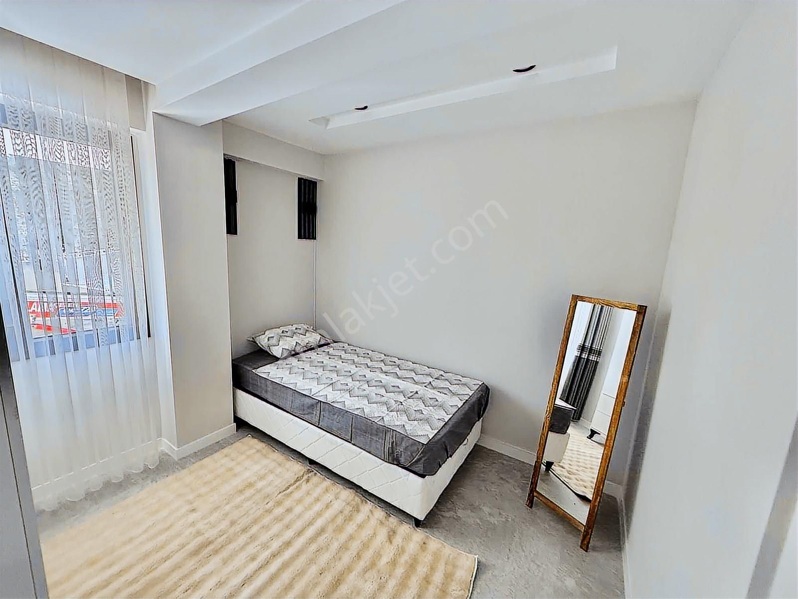 Karaman Mahallesi'nde Yeşil Alan Cepheli Satılık Apart - Görsel 11